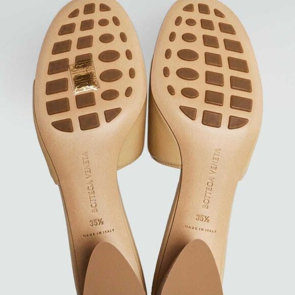 Bottega Veneta Beige Lambskin Leather The Band Mule Heels Size 5/35.5 - Picture 3 of 5